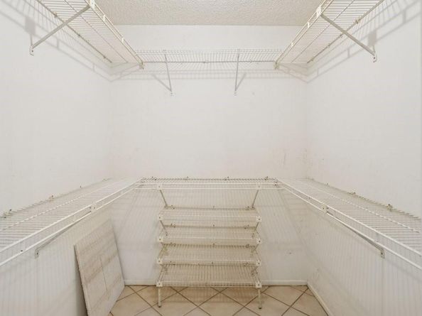 3960 Oaks Clubhouse Drive 502, Pompano Beach FL 33069