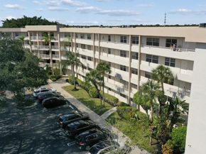 3960 Oaks Clubhouse Drive 502, Pompano Beach FL 33069