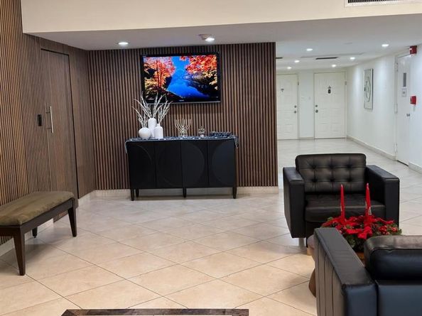 3960 Oaks Clubhouse Drive 502, Pompano Beach FL 33069