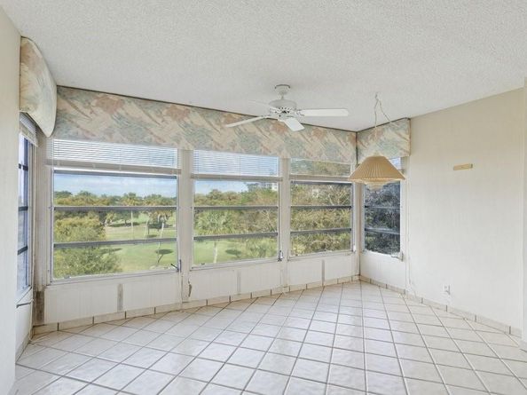 3960 Oaks Clubhouse Drive 502, Pompano Beach FL 33069