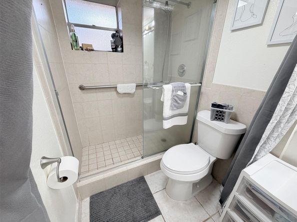 3040 Holiday Springs Blvd 110, Margate FL 33063