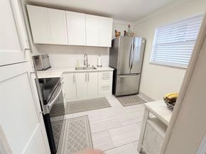 3040 Holiday Springs Blvd 110, Margate FL 33063