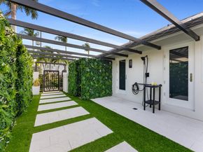 941 Iris Drive, Delray Beach FL 33483