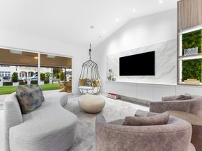 941 Iris Drive, Delray Beach FL 33483