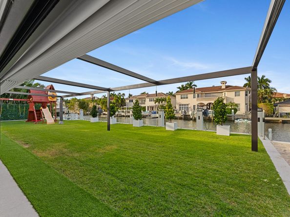 941 Iris Drive, Delray Beach FL 33483