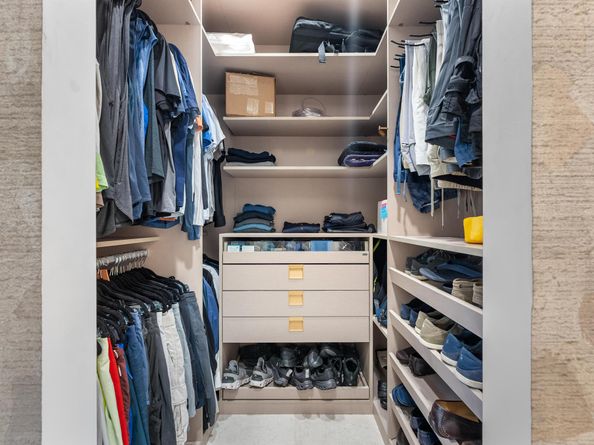 941 Iris Drive, Delray Beach FL 33483