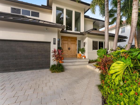 941 Iris Drive, Delray Beach FL 33483