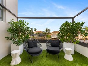 941 Iris Drive, Delray Beach FL 33483