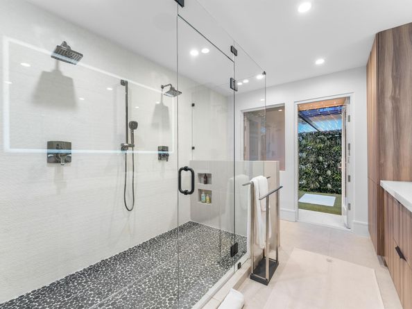 941 Iris Drive, Delray Beach FL 33483