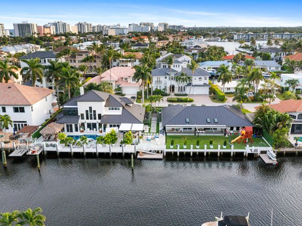 941 Iris Drive, Delray Beach FL 33483