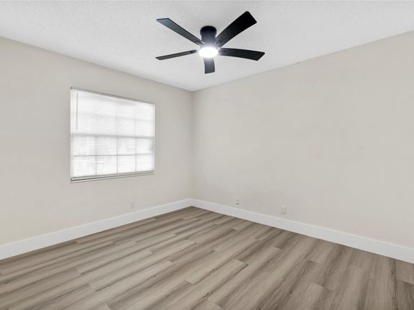 1312 SW 75th Ave, North Lauderdale FL 33068