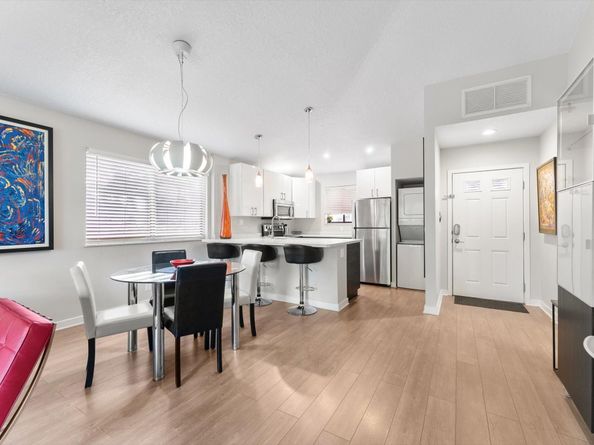 842 Club Dr 842, Palm Beach Gardens FL 33418