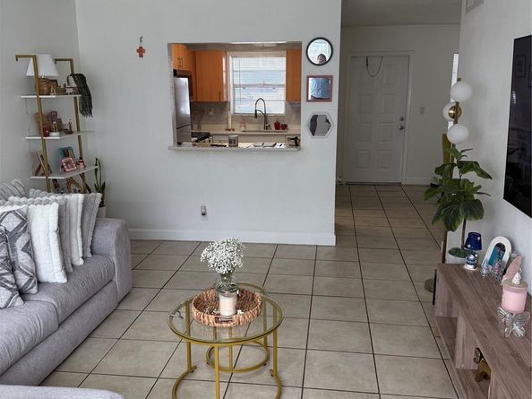 4745 NW 9th Dr 4745, Fort Lauderdale FL 33317