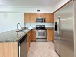 6450 Emerald Dunes Drive 301, West Palm Beach FL 33411