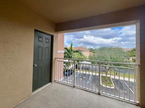 6450 Emerald Dunes Drive 301, West Palm Beach FL 33411