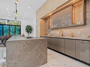 7141 Mariana Ct, Boca Raton FL 33433