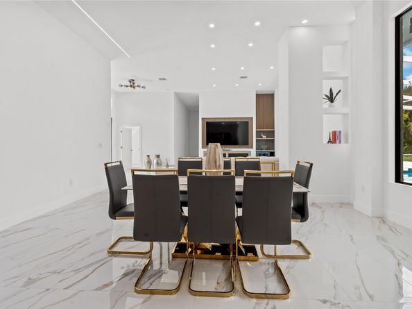 7141 Mariana Ct, Boca Raton FL 33433