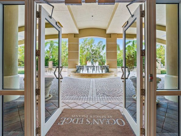 5050 N Ocean Drive 801, Singer Island FL 33404
