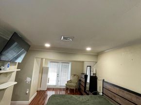 5402 SW 1st St, Plantation FL 33317