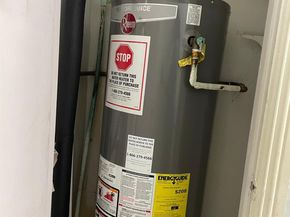 5402 SW 1st St, Plantation FL 33317