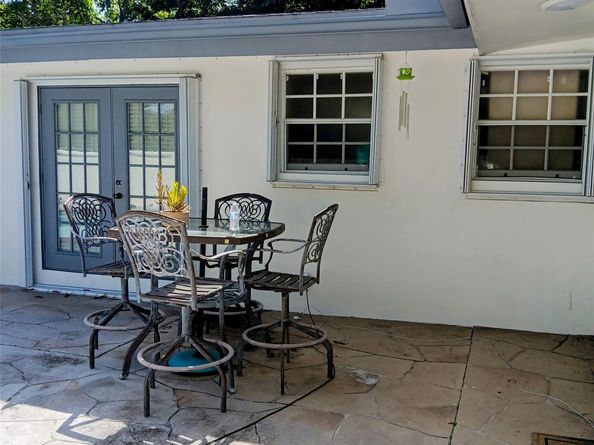 5402 SW 1st St, Plantation FL 33317