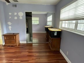 5402 SW 1st St, Plantation FL 33317