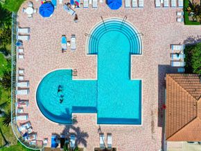 6770 Via Regina, Boca Raton FL 33433