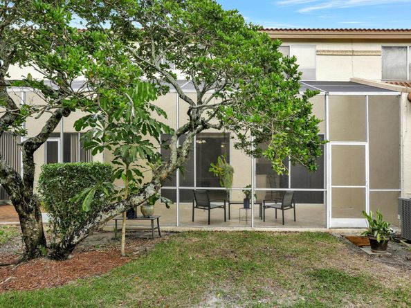 6770 Via Regina, Boca Raton FL 33433