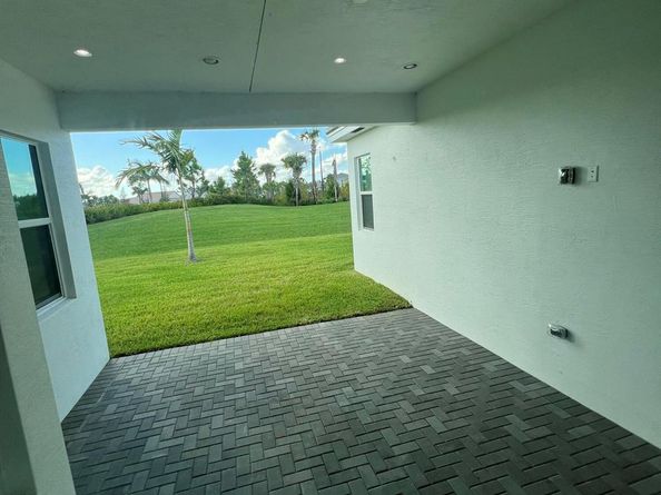 14415 Spruce Pine Drive, The Acreage FL 33470