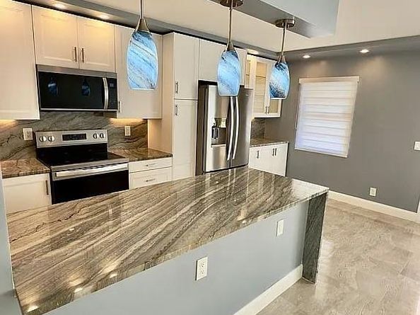 3021 Guildford B B, Boca Raton FL 33434