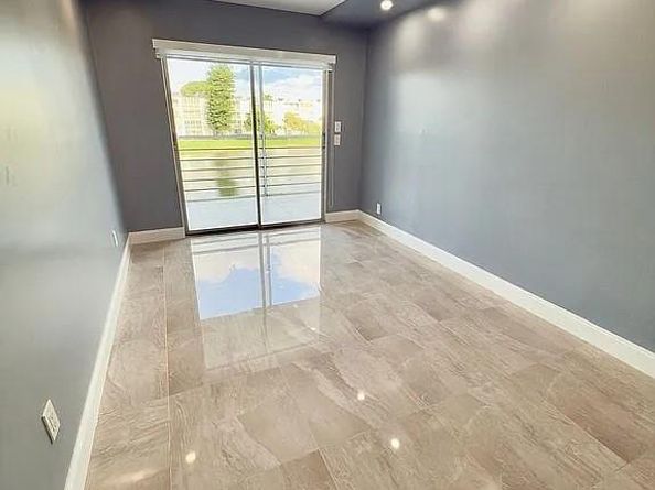 3021 Guildford B B, Boca Raton FL 33434
