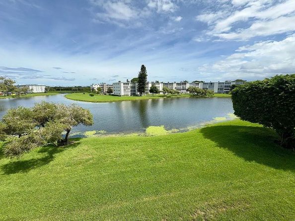 3021 Guildford B B, Boca Raton FL 33434