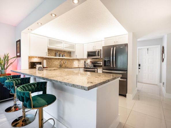 109 Liberty Ct 109, Deerfield Beach FL 33442