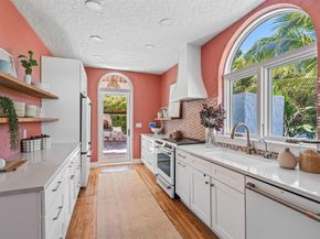 704 N Swinton Avenue, Delray Beach FL 33444