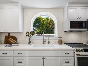 704 N Swinton Avenue, Delray Beach FL 33444