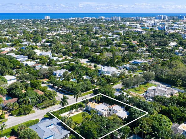 704 N Swinton Avenue, Delray Beach FL 33444
