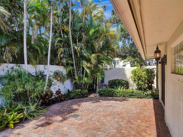 3578 Commodore Cir, Delray Beach FL 33483