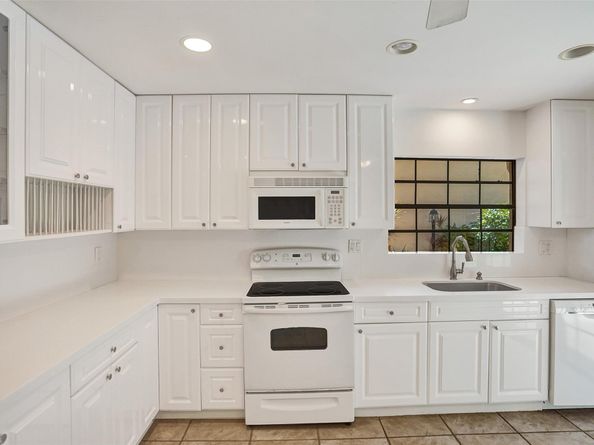 3578 Commodore Cir, Delray Beach FL 33483