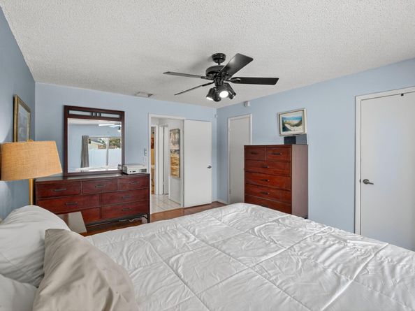 5310 NW 31st St, Margate FL 33063