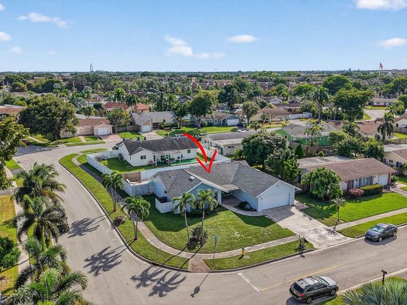 5310 NW 31st St, Margate FL 33063