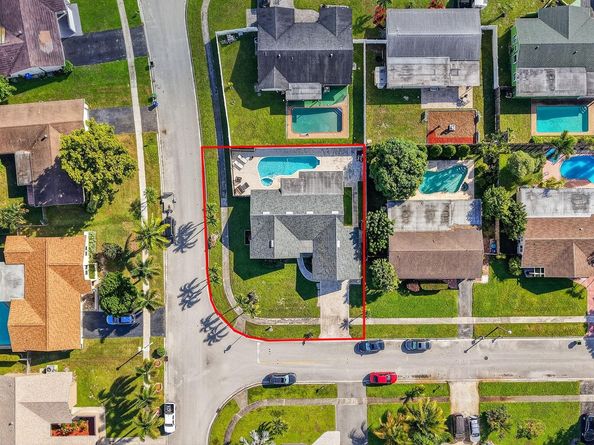 5310 NW 31st St, Margate FL 33063