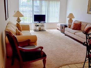 3200 N Palm Aire Dr 105, Pompano Beach FL 33069