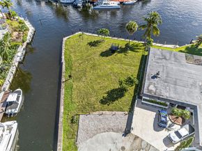 522 SW 9th Ter, Fort Lauderdale FL 33312