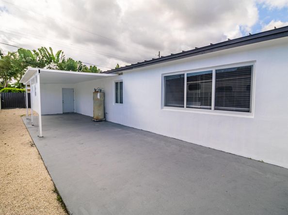 11014 Westwood Lake Drive, Miami FL 33165