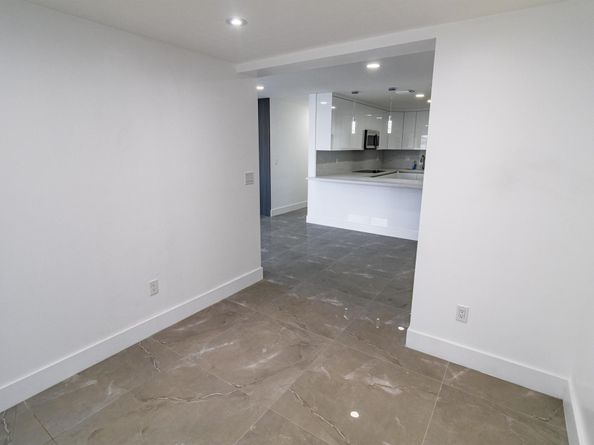 11014 Westwood Lake Drive, Miami FL 33165