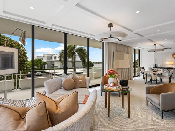 2150 Ibis Isle Road 8, Palm Beach FL 33480