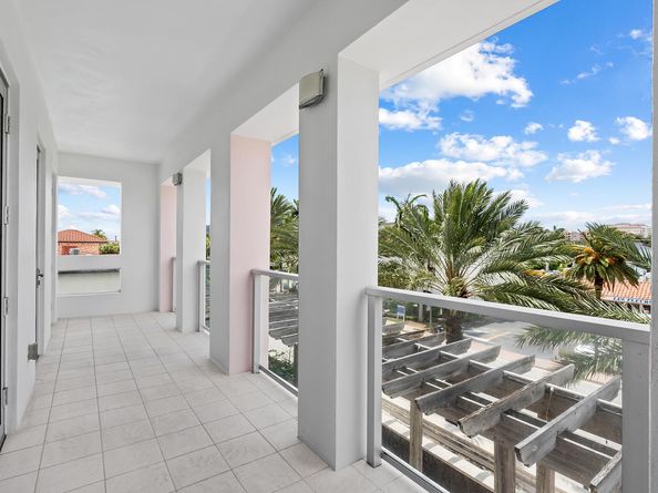 455 E Palmetto Park Road 3, Boca Raton FL 33432