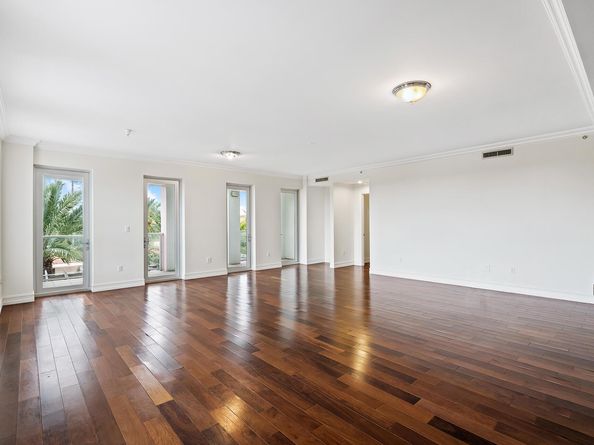 455 E Palmetto Park Road 3, Boca Raton FL 33432