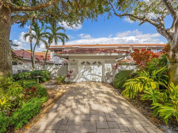 4115 Carriage Dr P2, Pompano Beach FL 33069
