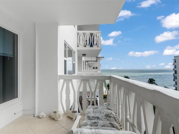 1169 Hillsboro Mile 717, Hillsboro Beach FL 33062